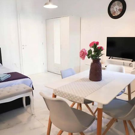 Verano Apartment / Next To Kolovare Beach ซาดาร์ ภายนอก รูปภาพ